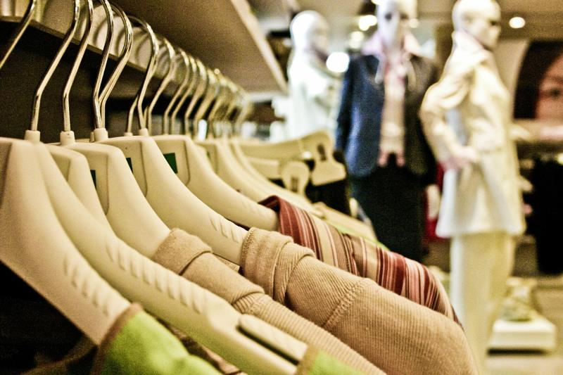 585 entreprises du marché français du commerce de détail d’habillement ont vu leur valeur chuter